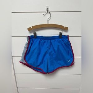 Nike dri fit shorts size L